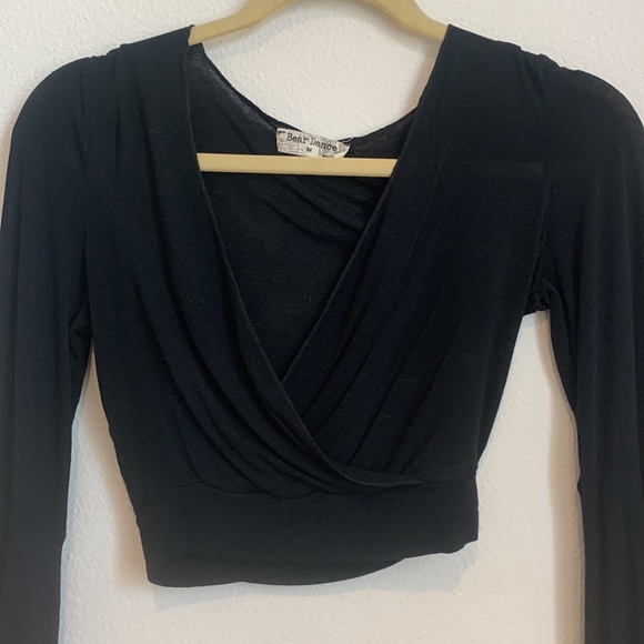 Bell sleeve wrap crop top - Picture 2 of 4